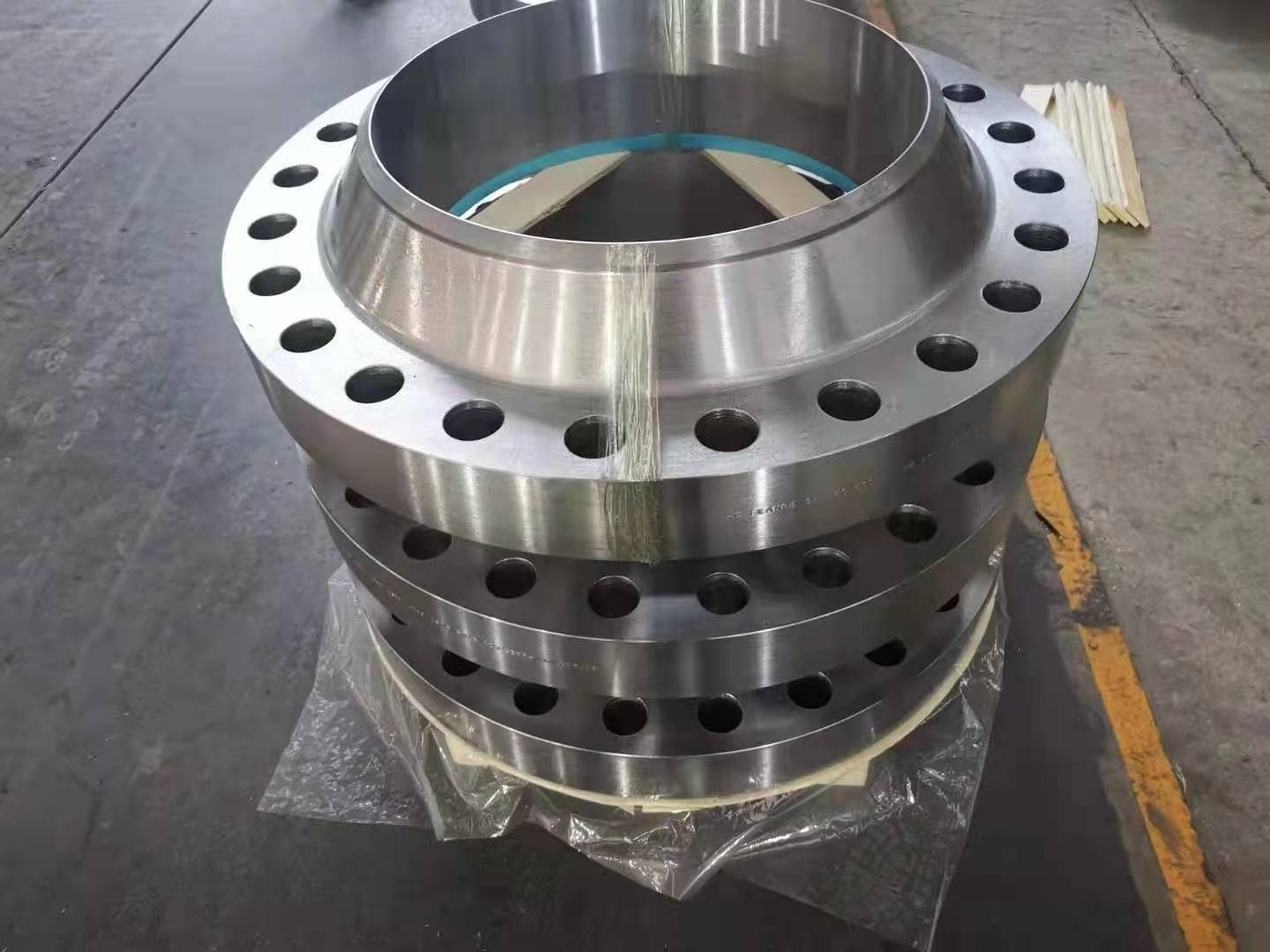 帶頸對焊法蘭 WN RF ASME B16.5 ASME B16.47 帶頸對焊法蘭 WN RF ASME B16.5 ASME B16.47